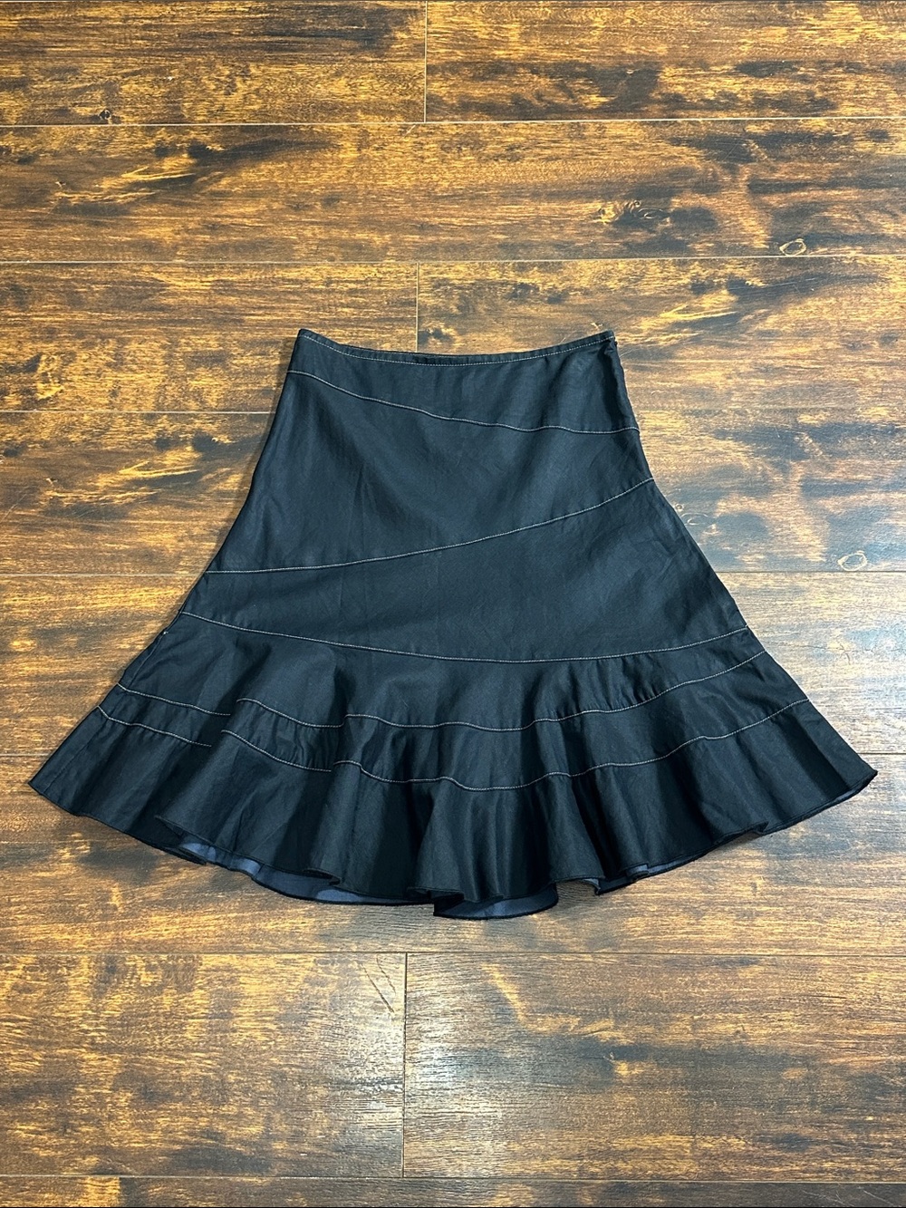 ✨🍁DKNY Jeans Y2K Black Linen Blend Ruffle Midi Skirt Size 4 🖤